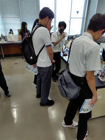 電子情報技術科説明の様子1